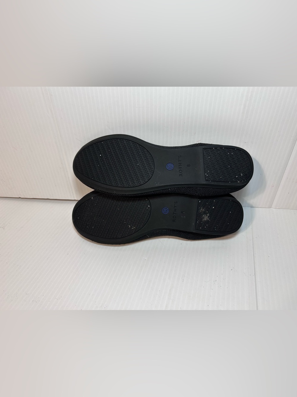Rothy's Black slip on flat shoe women size 8 - Picture 6 of 7